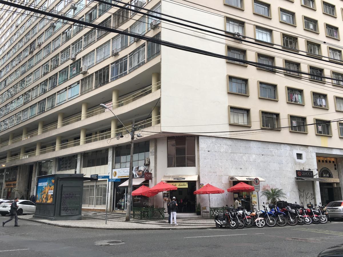 Ap Na Rua Das Flores كوريتيبا المظهر الخارجي الصورة